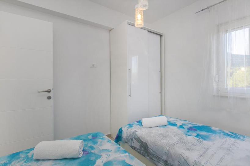 Gabi Apartment เกรบัชติซา ภายนอก รูปภาพ