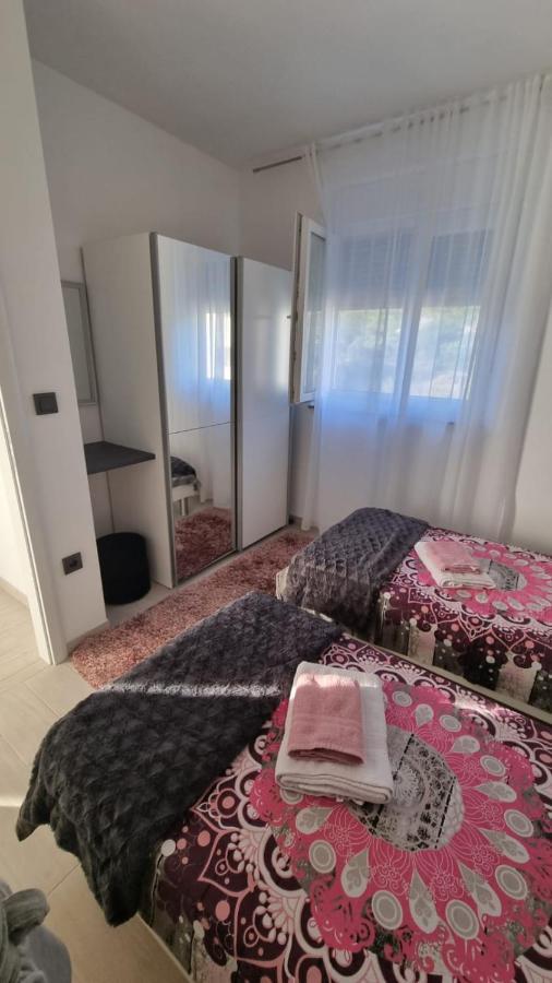 Gabi Apartment เกรบัชติซา ภายนอก รูปภาพ