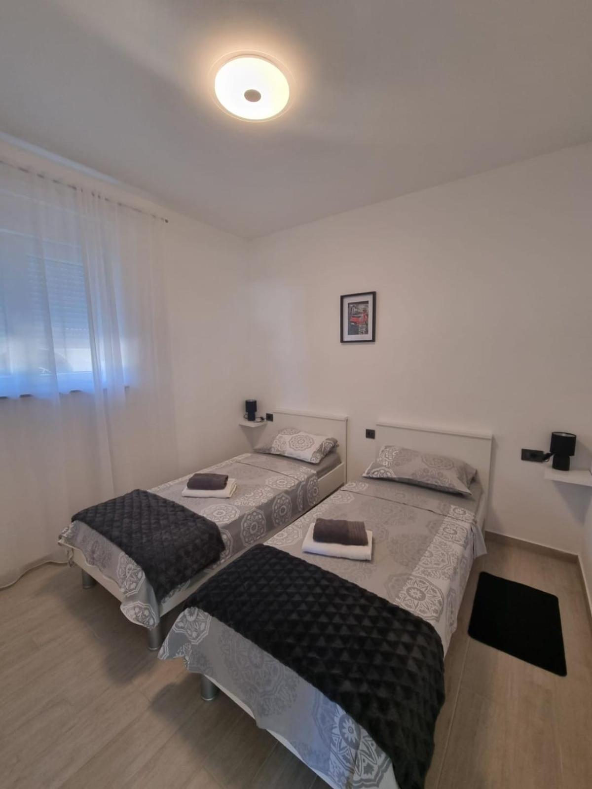 Gabi Apartment เกรบัชติซา ภายนอก รูปภาพ