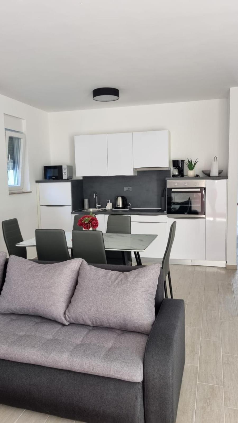 Gabi Apartment เกรบัชติซา ภายนอก รูปภาพ